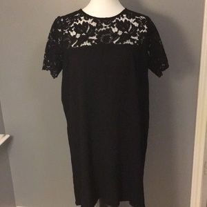 H&M Black Linen and Lace Short-sleeve Dress